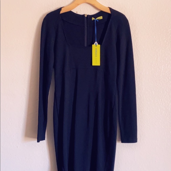 NWT Versace Jeans Black/Gold Dress Size8 - Picture 2 of 10